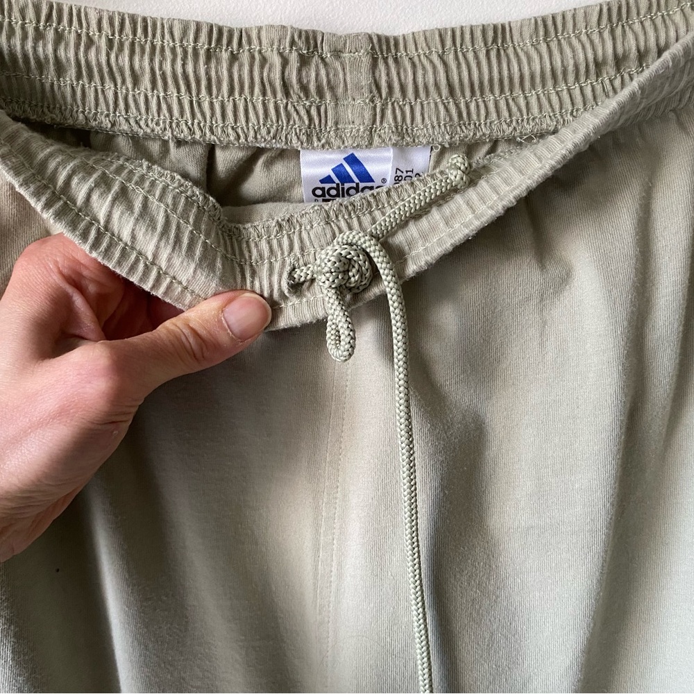 Adidas sport shorts - Picture 8 of 13